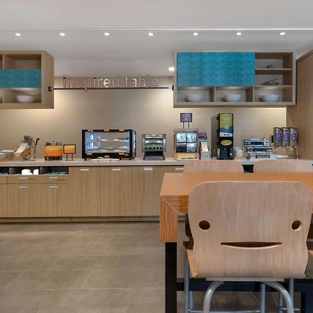 Home2 Suites By Hilton 科科莫 外观 照片